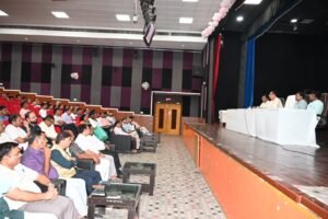 कुलपति ने साझा किया अपना विजनविश्वविद्यालय को राष्ट्रीय स्तर पर पहुंचाने के दिए टिप्स
